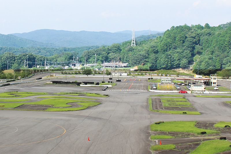 キョウセイ交通大学